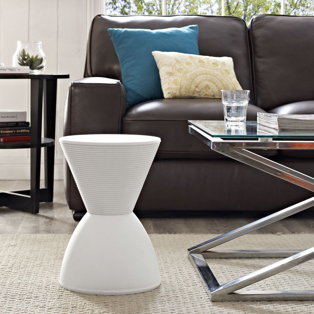 Haste Stool, White