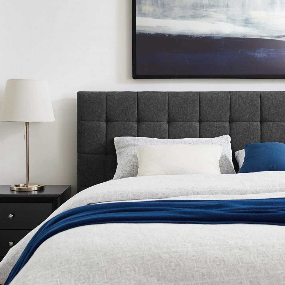 Julia Queen Biscuit Tufted Upholstered Fabric Platform Bed, Gray