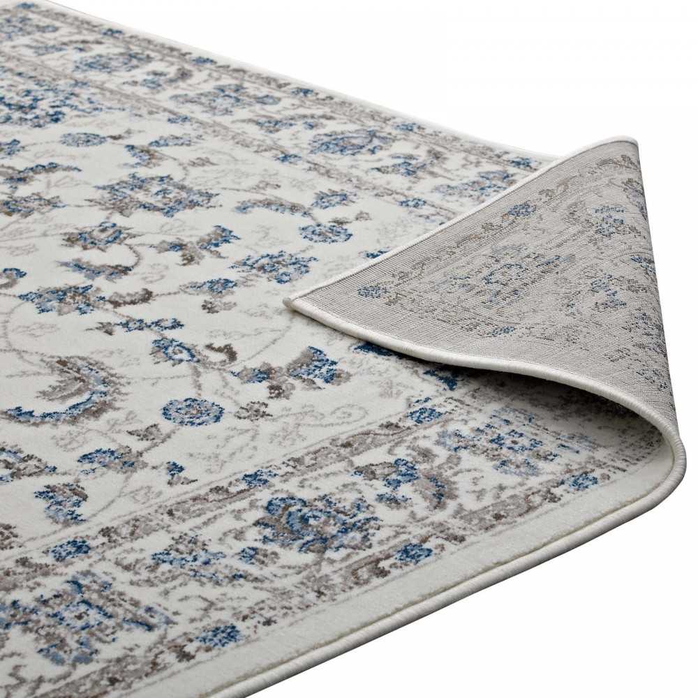 Lilja Distressed Vintage Persian Medallion 5x8 Area Rug, Ivory and Moroccan Blue
