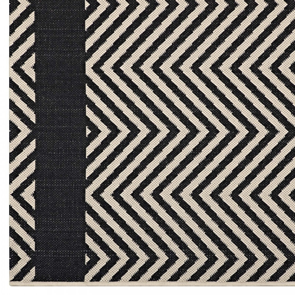 Optica Chevron With End Borders 8x10 Indoor and Outdoor Area Rug, Black and Beige