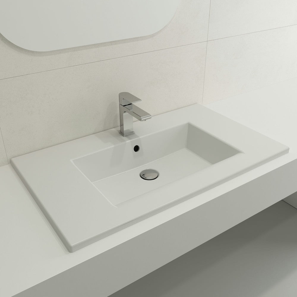 Ravenna Wall-Mounted Sink Fireclay 32.25 in. 1-Hole with Overflow in Matte White