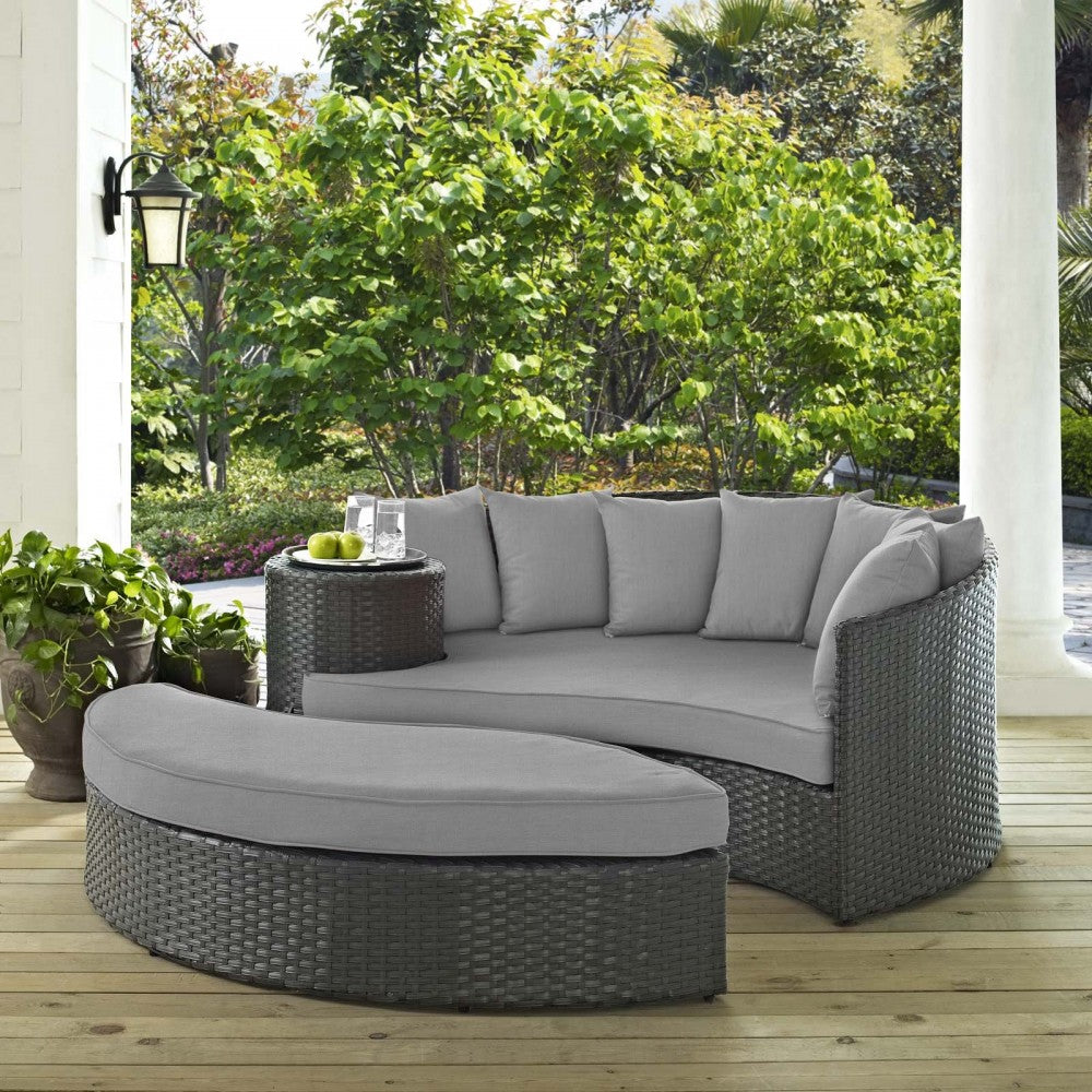 Sojourn Outdoor Patio Sunbrella Daybed, Canvas Gray, EEI-1982-CHC-GRY