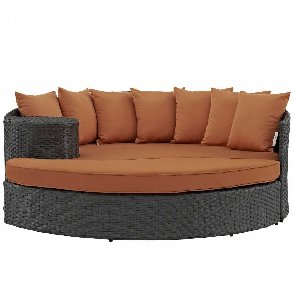 Sojourn Outdoor Patio Sunbrella Daybed, Canvas Tuscan, EEI-1982-CHC-TUS
