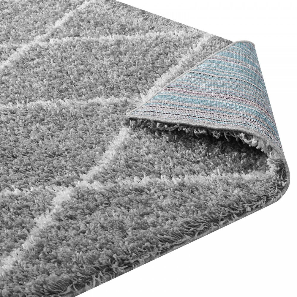 Toryn Diamond Lattice 5x8 Shag Area Rug, Gray and Ivory