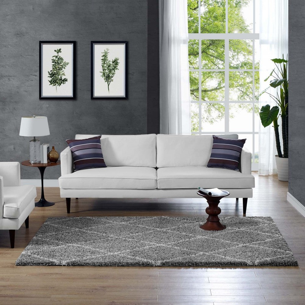 Toryn Diamond Lattice 5x8 Shag Area Rug, Gray and Ivory