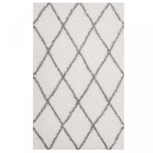 Toryn Diamond Lattice 5x8 Shag Area Rug, Ivory and Gray