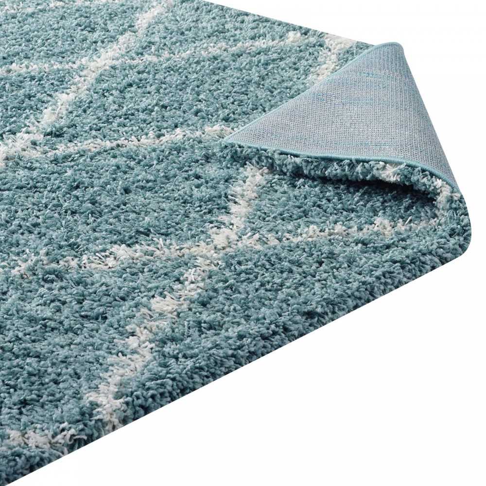 Toryn Diamond Lattice 5x8 Shag Area Rug, Aqua Blue and Ivory