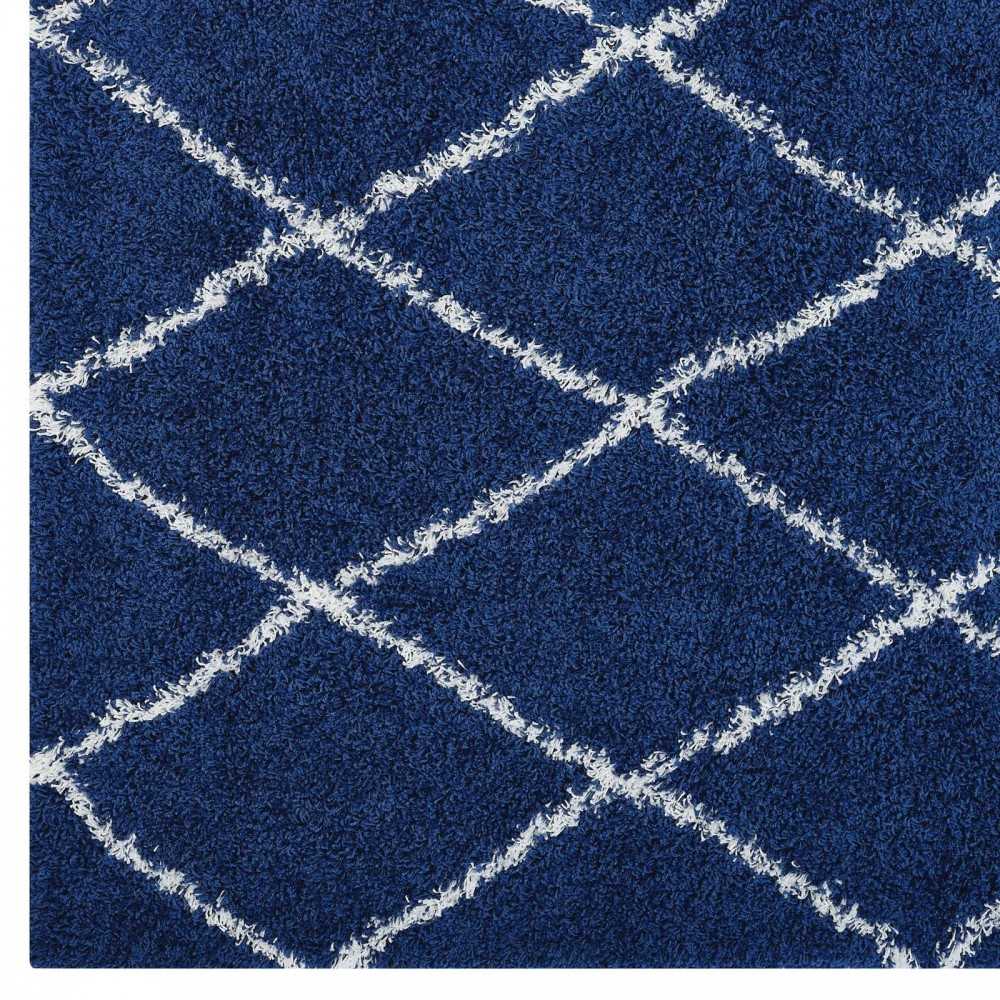 Toryn Diamond Lattice 5x8 Shag Area Rug, Navy and Ivory