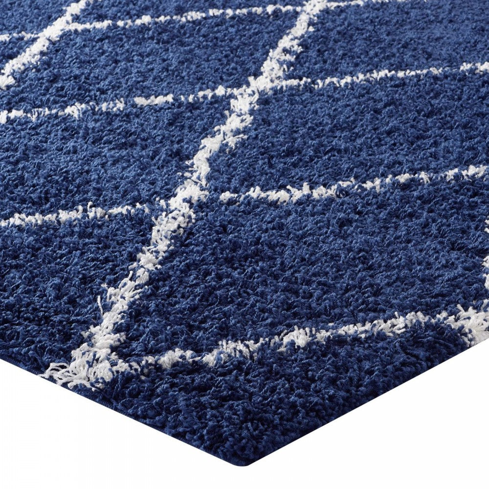 Toryn Diamond Lattice 5x8 Shag Area Rug, Navy and Ivory