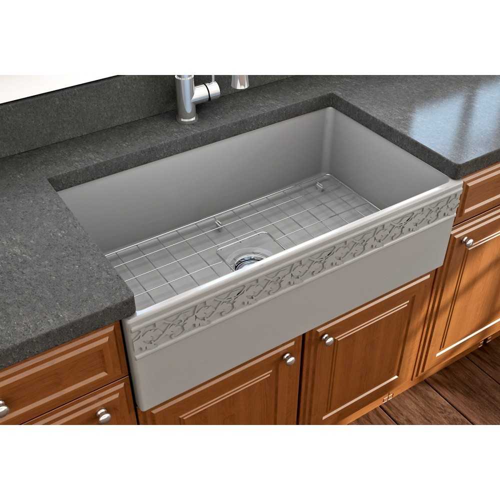 Vigneto Apron Front Fireclay 33 in. Single Bowl Kitchen Sink with Protective Bottom Grid and Strainer in Matte Gray